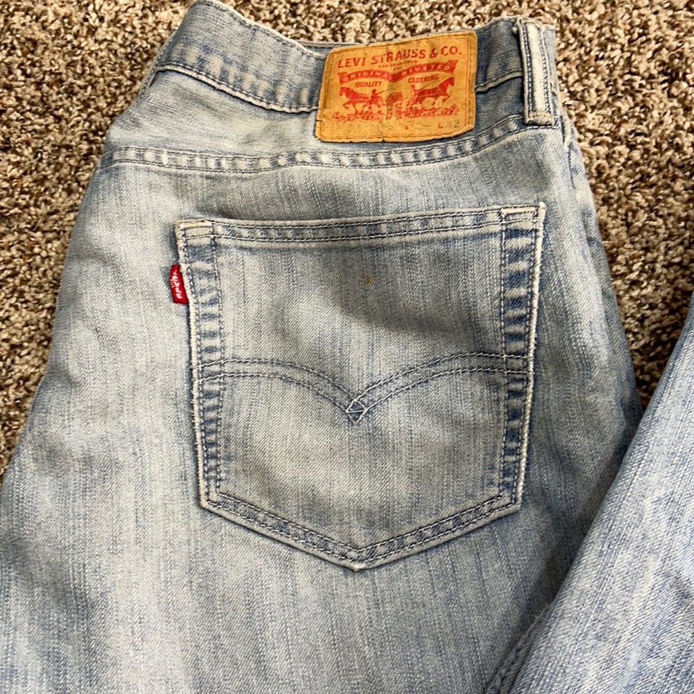 Men’s Levi jeans size 36x32